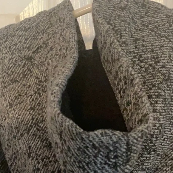 Calvin Klein Jeans Gray and Black Hoodie - Picture 5 of 10